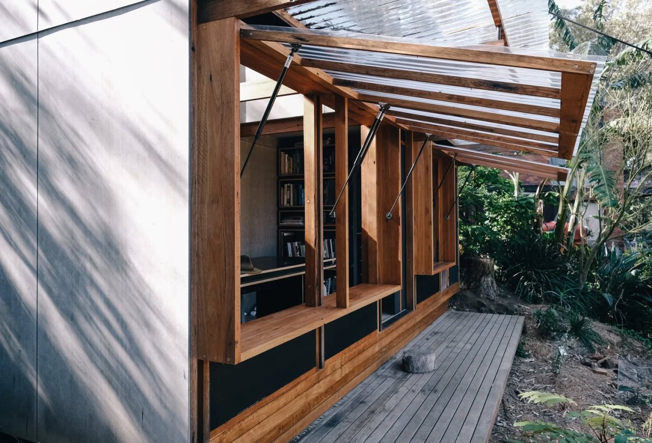 สร้าง Drawing Room ในสวน เกาะสมุย: เปลี่ยนพื้นที่ว่างให้เป็นสตูดิโอรับลมธรรมชาติ สไตล์ Tropical