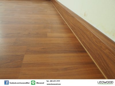 พื้นไม้ลามิเนตลีโอวูด หนา 12 มม. สี Trendy Teak