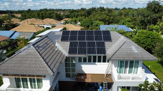 บริการติดตั้งโซล่าเซลล์ในเกาะสมุย โดยสมุยฟิกซ์ - รูปที่ 1