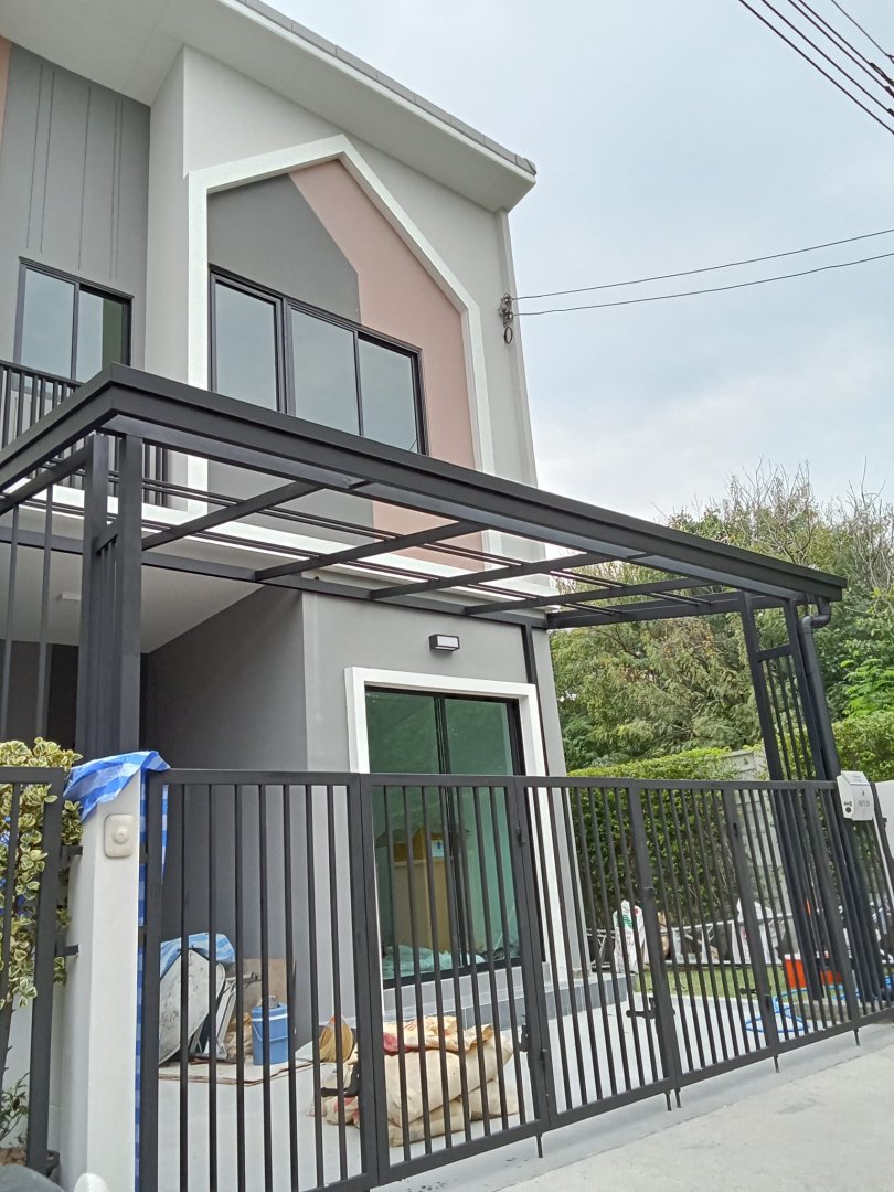 งานติดตั้งกันสาดบ้านคุณสายจิตเฉวง เกาะสมุย