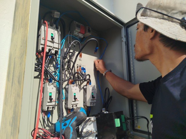 ตรวจสอบและยกระดับระบบไฟฟ้าเพื่อความปลอดภัย (บ้านคุณ Jame)