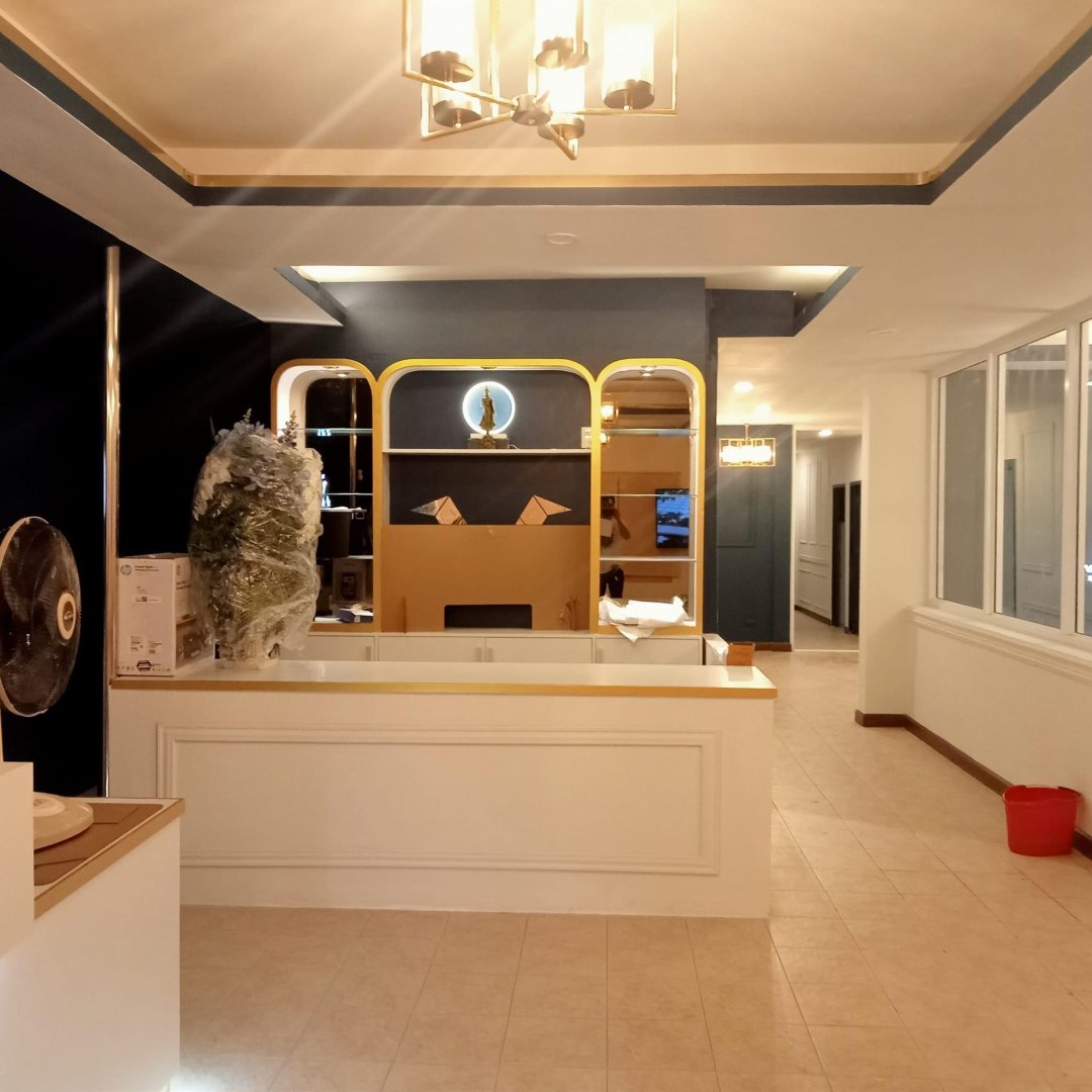 งานรีโนเวทและตกแต่งภายใน วานิดาคลินิก (Vanida Clinic) หน้าเดอะวอร์ฟ บ่อผุด เกาะสมุย